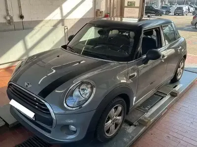 Gebraucht Mini ONE 102 PS (75 kW) 2016 Grau Kleinwagen