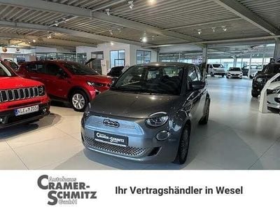 Gebraucht Fiat 500e Icon 86 kW (118 PS) 2022 Grau Limousine
