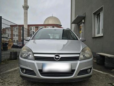 Gebraucht Opel Astra 105 PS (77 kW) 2005 Silber Kombi