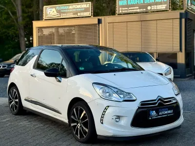 Gebraucht Citroën DS3 Sport Chic 156 PS (114 kW) 2010 Lack weiss banquise + schwarz Kleinwagen