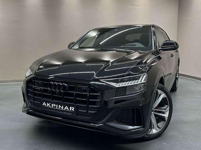 Second-hand Audi Q8 S-Line 286 CP (210 kW) 2023 Negru SUV