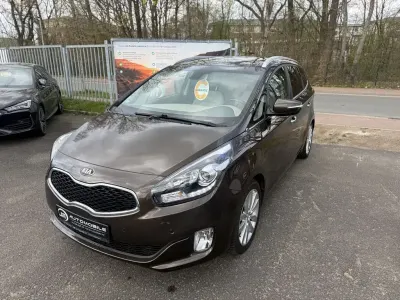 Używany Kia Carens