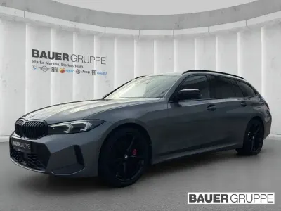 Gebraucht BMW 330 M Sport 286 PS (210 kW) 2023 Grau Kombi