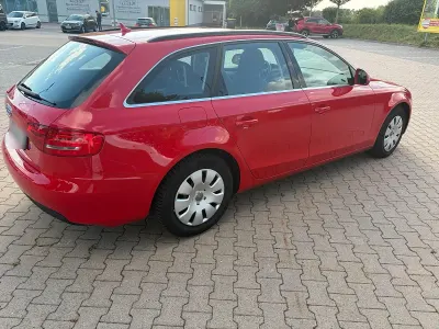 Gebraucht Audi A4 160 PS (117 kW) 2009 Rot Kombi