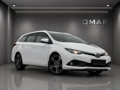 Gebraucht Toyota Auris Touring Sports 111 PS (81 kW) 2016 Weiß Kombi