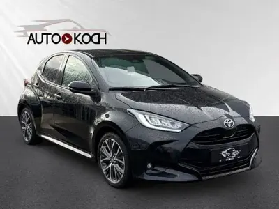 Gebraucht Toyota Yaris Style 130 PS (95 kW) 2024 Mysticschwarz mica Kleinwagen