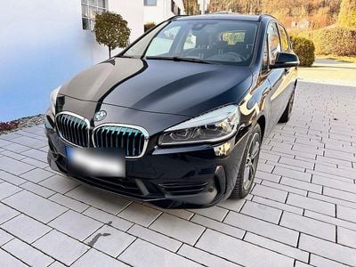 Gebraucht BMW 225 Active Tourer Sport Line 224 PS (164 kW) 2019 Schwarz Van / Kleinbus