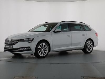 Usata Skoda Superb Ambition 218 CV (160 kW) 2022 Bianco Station wagon