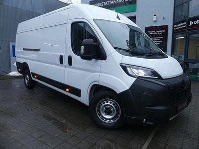 Gebraucht Peugeot Boxer 179 PS (131 kW) 2025 Weiß Van