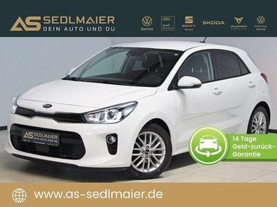 Usata Kia Rio DREAM-TEAM Edition 84 CV (61 kW) 2017 Bianco Berlina