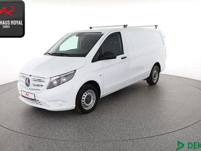 Usado Mercedes Vito 136 HP (100 kW) 2021 Branco Van