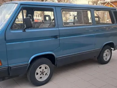 Gebraucht VW Multivan 69 PS (50 kW) 1989 Blau Van / Kleinbus