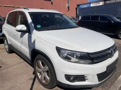Gebraucht VW Tiguan Cup 122 PS (89 kW) 2014 Pure white SUV