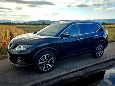 Gebraucht Nissan X-Trail Tekna 177 PS (130 kW) 2017 Schwarz SUV