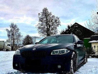 Gebraucht BMW 530 M Sport 258 PS (189 kW) 2015 Schwarz Kombi