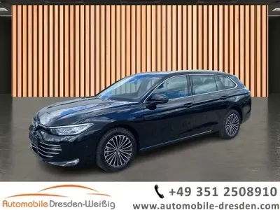 Begagnad VW Passat Elegance 150 HK (110 kW) 2025 Svart Kombi