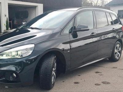 Schwarz Gebraucht 2017 BMW 218 Gran Tourer M Sport Van / Kleinbus | 16.499 € (Fairer Preis)