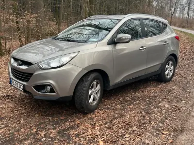 Gebraucht Hyundai ix35 163 PS (119 kW) 2010 Silber SUV