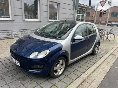 Gebraucht Smart ForFour Passion 95 PS (69 kW) 2005 Silber Kleinwagen