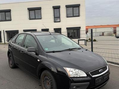 Gebraucht Ford Focus 116 PS (85 kW) 2006 Schwarz Kombi