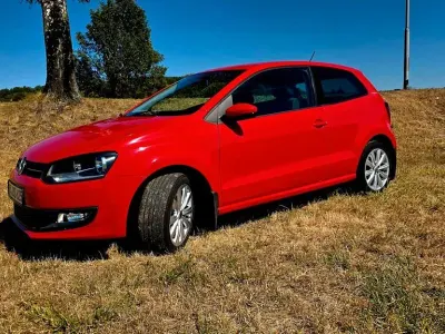 Gebraucht VW Polo Comfortline 105 PS (77 kW) 2011 Rot Kleinwagen