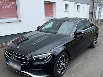 Gebraucht Mercedes E220 Avantgarde 194 PS (142 kW) 2020 Schwarz Limousine