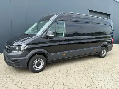 Gebraucht VW Crafter 177 PS (130 kW) 2025 Schwarz Van