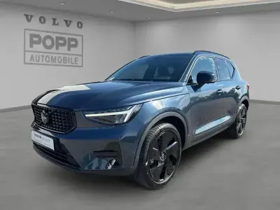 Gebraucht Volvo XC40 Plus 163 PS (119 kW) 2025 Denim blue / metallic SUV