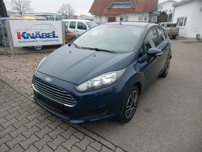 Blau Gebraucht 2014 Ford Fiesta Trend Kleinwagen | 6.500 € (Fairer Preis)