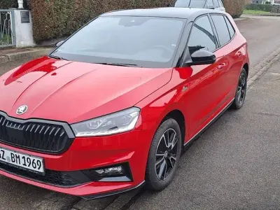 Gebraucht Skoda Fabia Monte Carlo 110 PS (80 kW) 2023 Rot Kleinwagen
