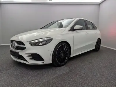Gebraucht Mercedes B200 AMG line 163 PS (119 kW) 2019 Weiß Kleinwagen