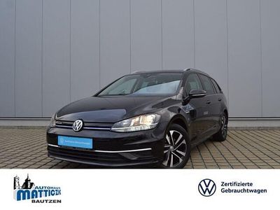 Gebraucht VW Golf VII IQ Drive 131 PS (96 kW) 2020 Schwarz (deep black perleffekt) Kombi
