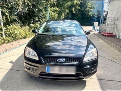 Second-hand Ford Focus Style 145 CP (106 kW) 2007 Negru Berlinǎ