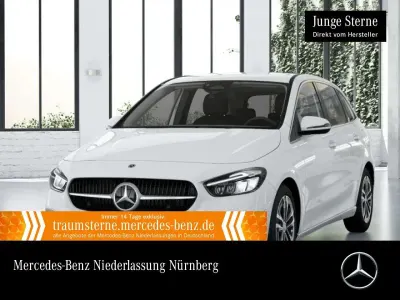 Gebraucht Mercedes B200 Progressive 150 PS (110 kW) 2025 Polarweiß Van / Kleinbus