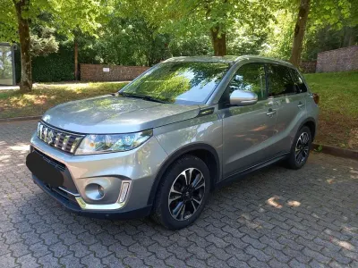 Usata Suzuki Vitara Comfort+ 140 CV (102 kW) 2019 Grigio SUV