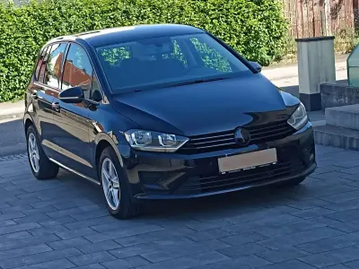 Gebraucht VW Golf Sportsvan Trendline 110 PS (80 kW) 2015 Schwarz Van / Kleinbus