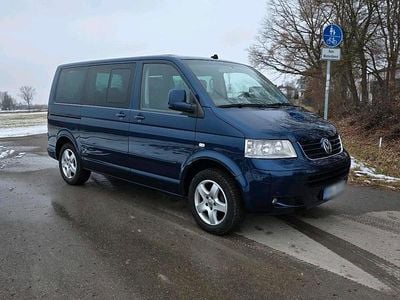 Usata VW Multivan 174 CV (127 kW) 2004 Blu Monovolume