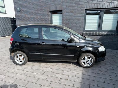 Gebraucht VW Fox 55 PS (40 kW) 2007 Schwarz Kleinwagen
