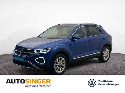 Gebraucht VW T-Roc Style 150 PS (110 kW) 2024 Ravennablau metallic SUV