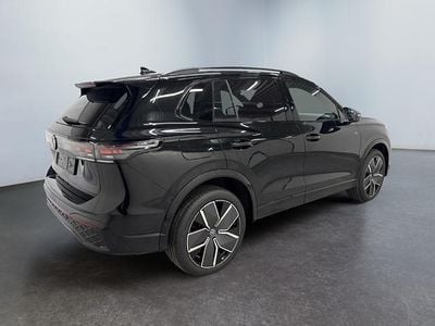 Nieuw VW Tiguan R-line Edition 193 PK (141 kW) 2025 Zwart SUV
