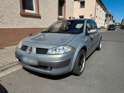 Gebraucht Renault Mégane GrandTour 115 PS (84 kW) 2004 Grau Kombi