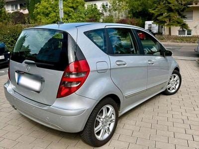 Mercedes A180