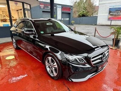 Gebraucht Mercedes E220 Avantgarde 194 PS (142 kW) 2019 Schwarz Kombi