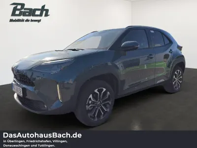 Gebraucht Toyota Yaris Cross 131 PS (96 kW) 2026 Ever rest green SUV