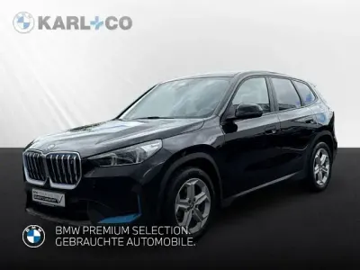 Gebraucht BMW iX1 Performance 200 kW (272 PS) 2023 Schwarz SUV