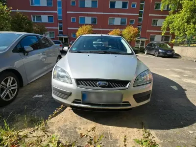 Gebraucht Ford Focus 101 PS (74 kW) 2006 Grau Limousine