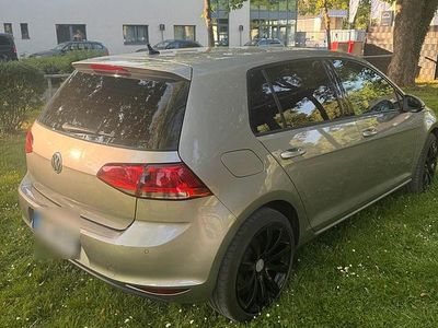 VW Golf VII