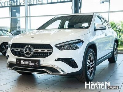 Mercedes GLA220