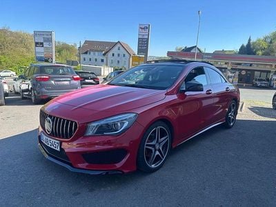 Second-hand Mercedes CLA200 AMG line 156 CP (114 kW) 2015 Roșu Berlinǎ