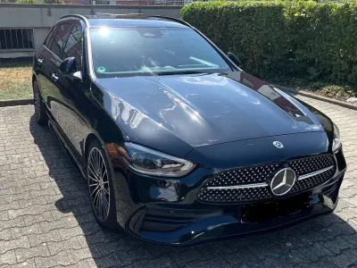 Gebraucht Mercedes C180 170 PS (125 kW) 2023 Schwarz Limousine